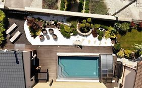 Tiny House With Private Pool