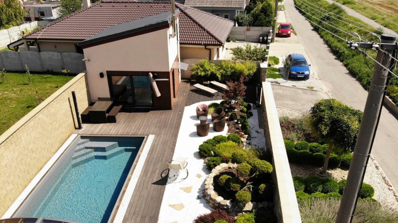 Ferienwohnung Tiny House With Private Pool Janosikova Exterior foto