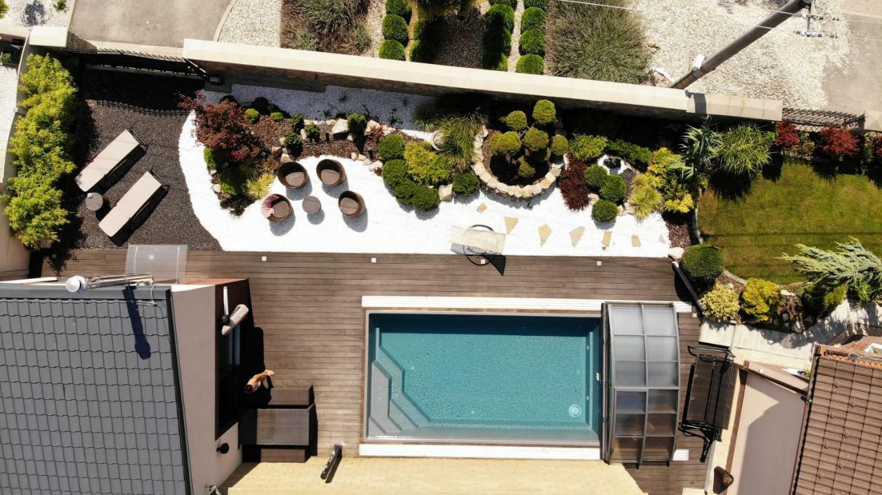 Ferienwohnung Tiny House With Private Pool Janosikova Exterior foto